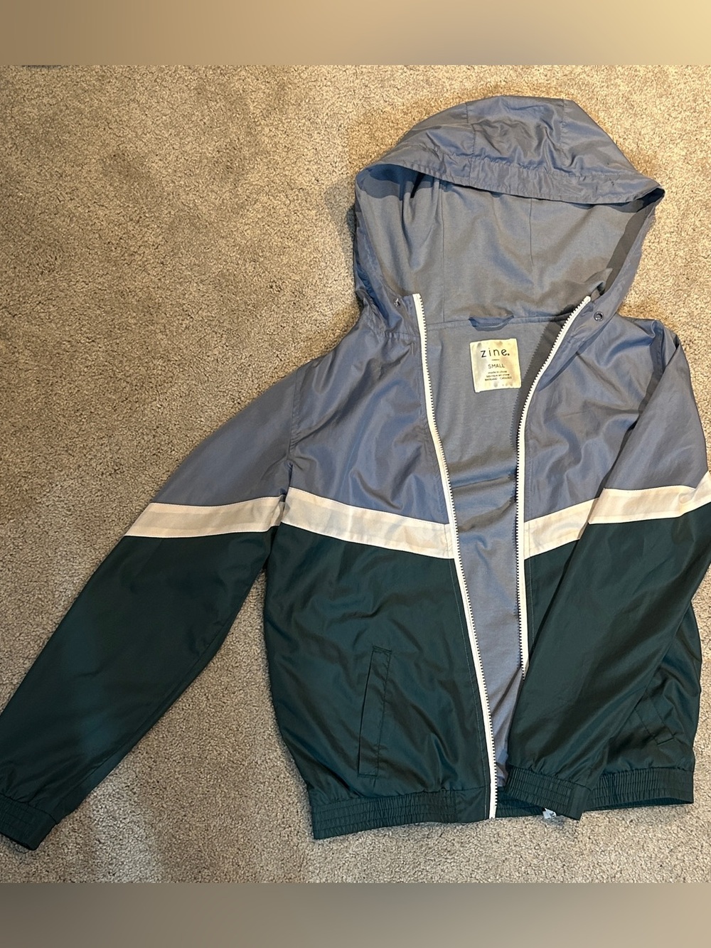 ZINE Colorblock Windbreaker Light Jacket. Cropped.